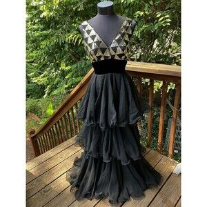 Vintage Hollywood Evening Black 1960s Sequins Long Formal Gown Chiffon MaxiDress